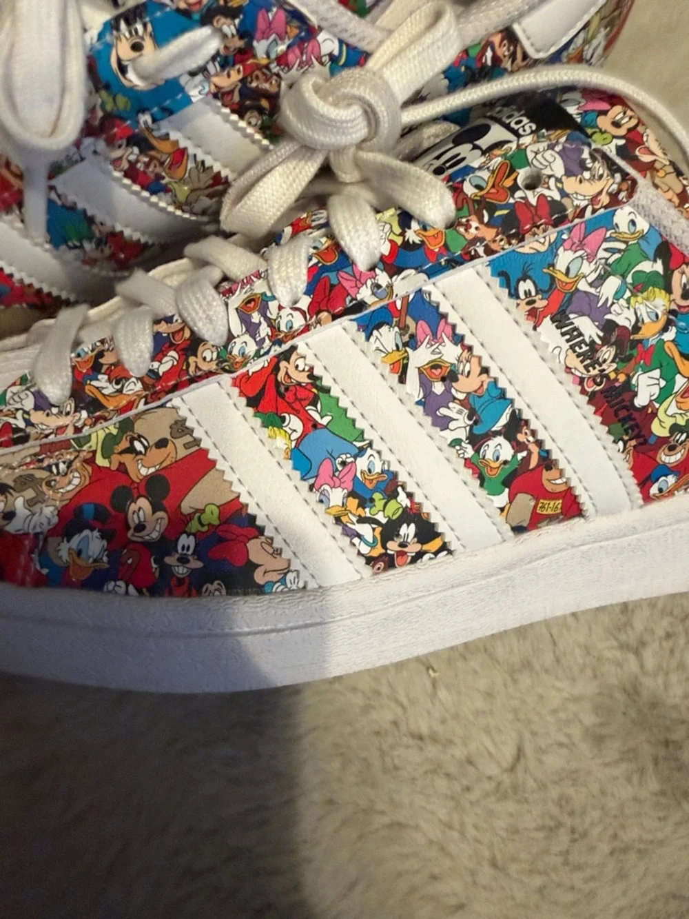 adidas Kids White Sneakers with Multicolor Cartoon Panels - Picture 3 of 7